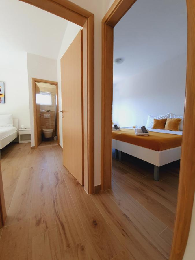 Apartmani Starigrad Paklenica - Danijel Luaran gambar