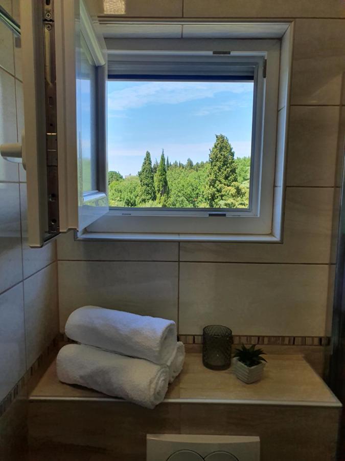 Apartmani Starigrad Paklenica - Danijel Luaran gambar