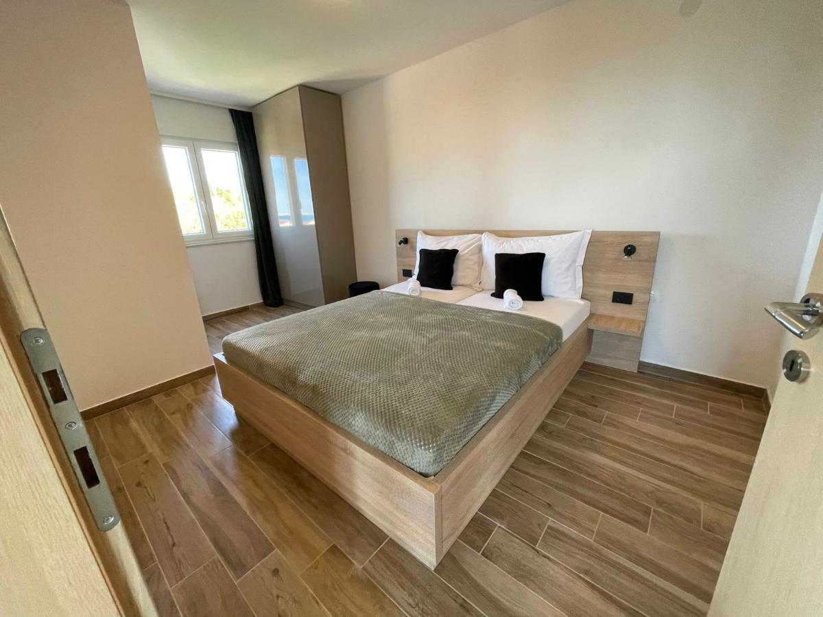 Apartmani Starigrad Paklenica - Danijel Luaran gambar