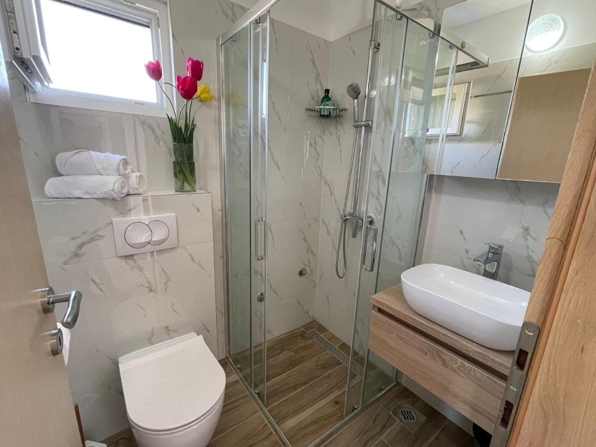 Apartmani Starigrad Paklenica - Danijel Luaran gambar